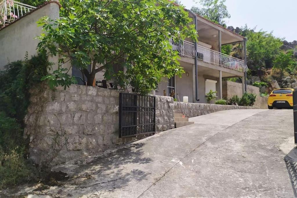 Nature Bay Apartment Kotor Zewnętrze zdjęcie