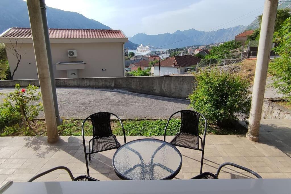Nature Bay Apartment Kotor Zewnętrze zdjęcie